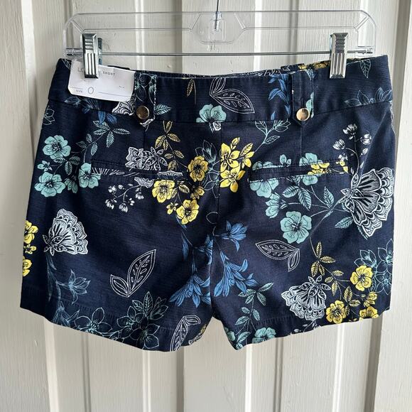LOFT Floral Print 4" Short NWT - Picture 4 of 8